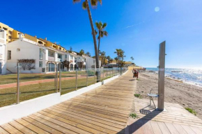 Doña Lola Beachfront Studio